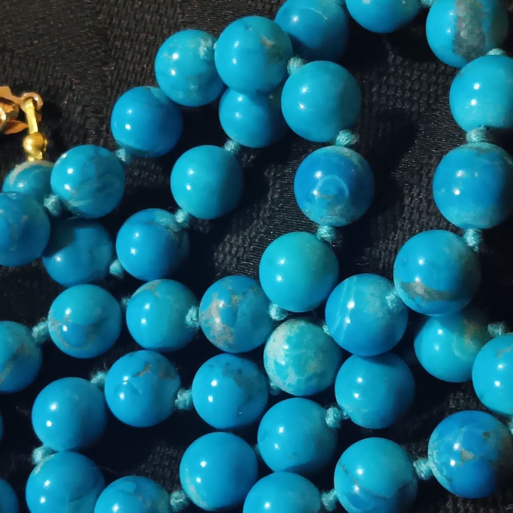 Turquoise Beaded Necklace